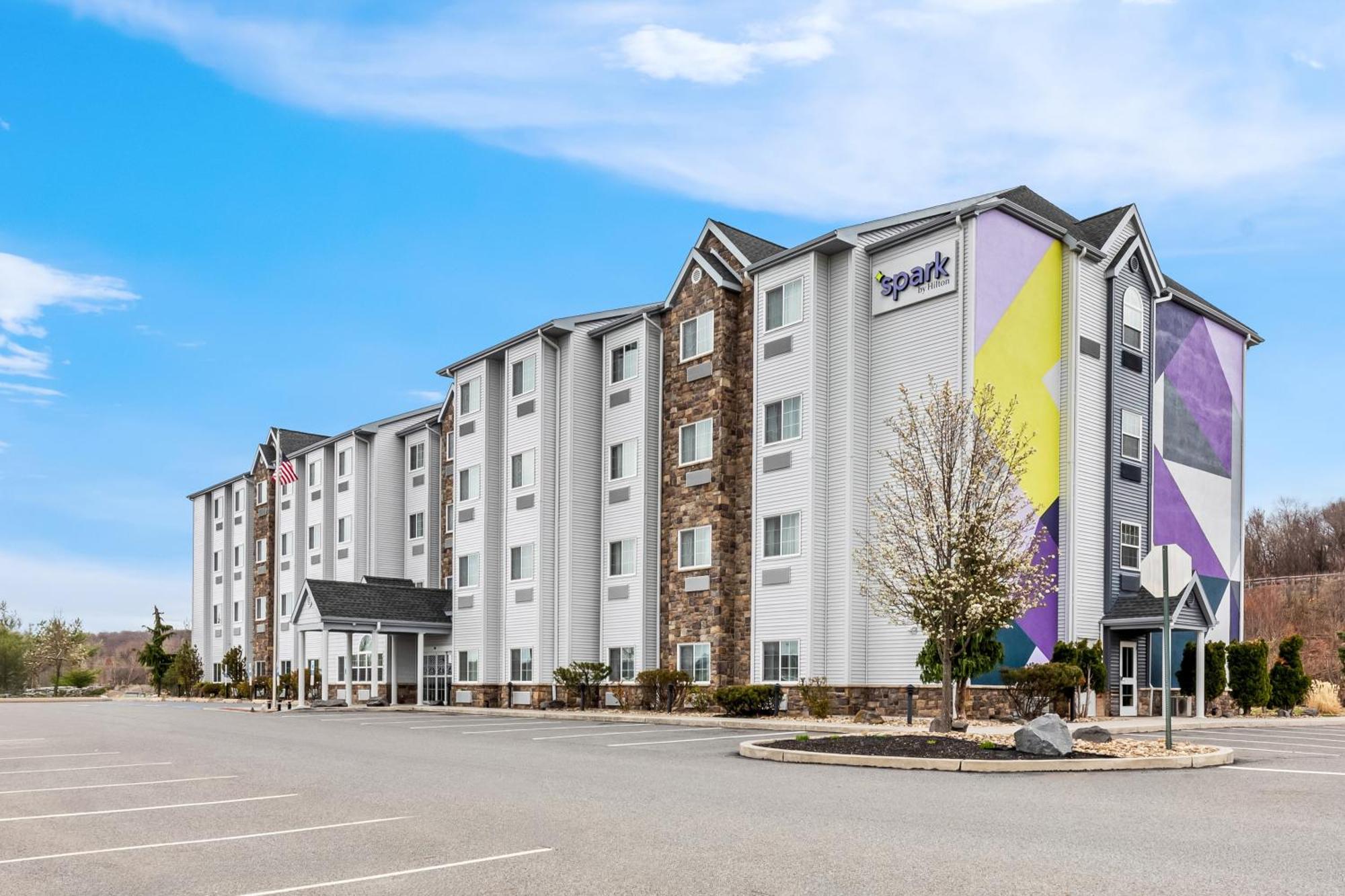 Spark By Hilton Wilkes Barre Exteriör bild
